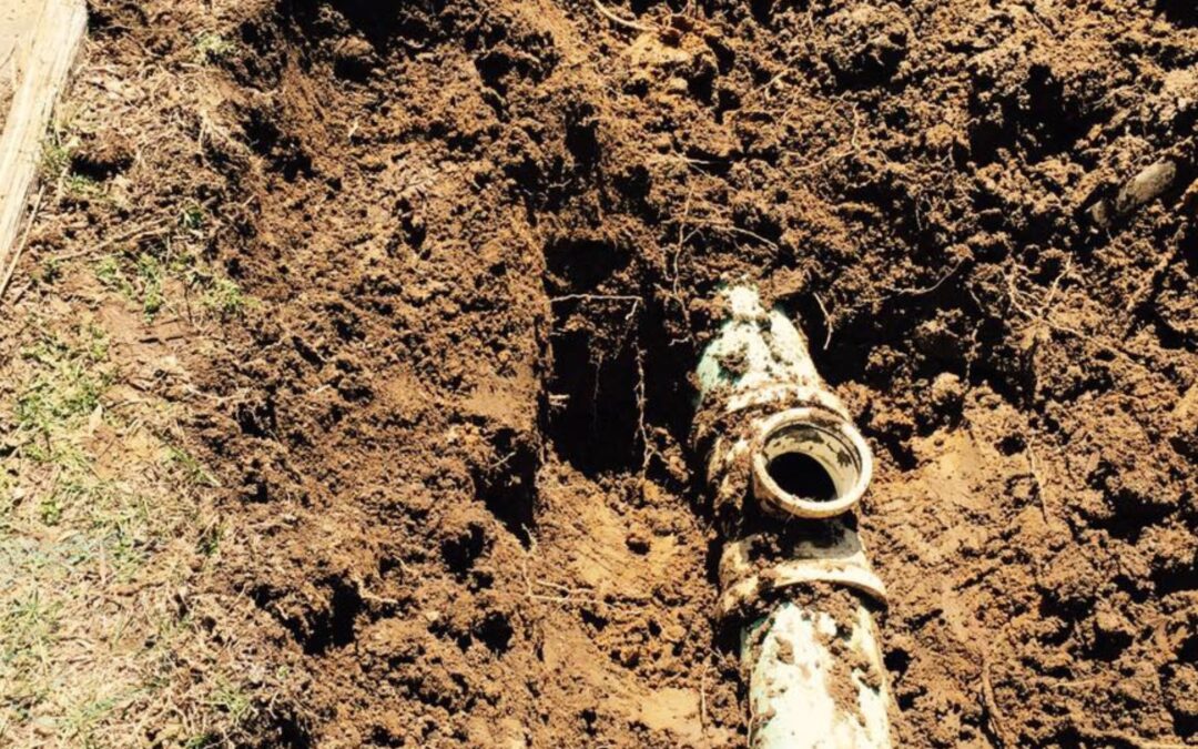 Avoid Water Damage: When Call an Emergency Plumbing Service?